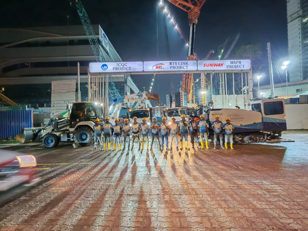 Night-time site works at the MSPR development.